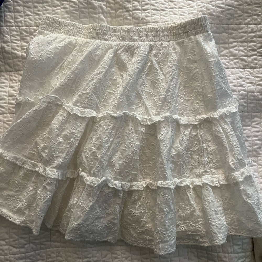 White summer skirt size m